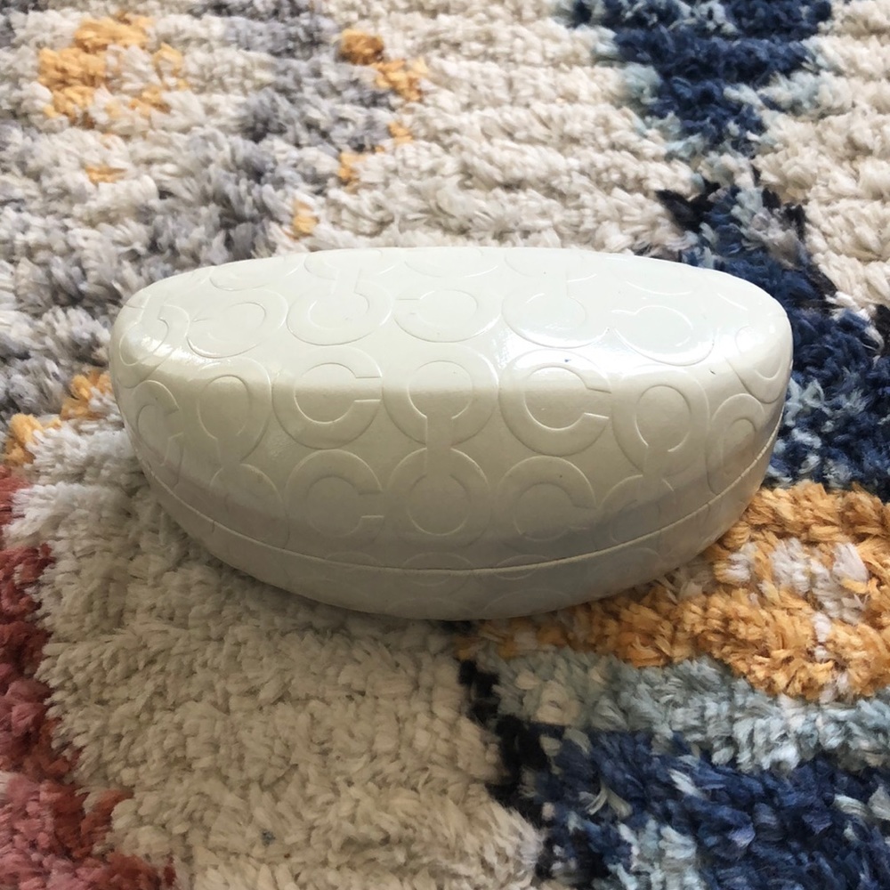 Coach Cream Signature C Glasses Case